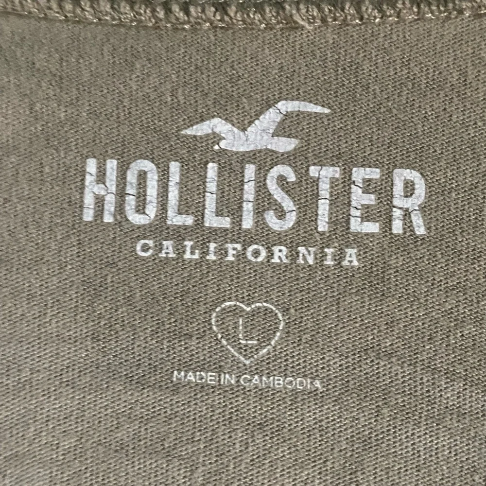Hollister Women's Camouflage Long Sleeve Top - Picture 7 of 12